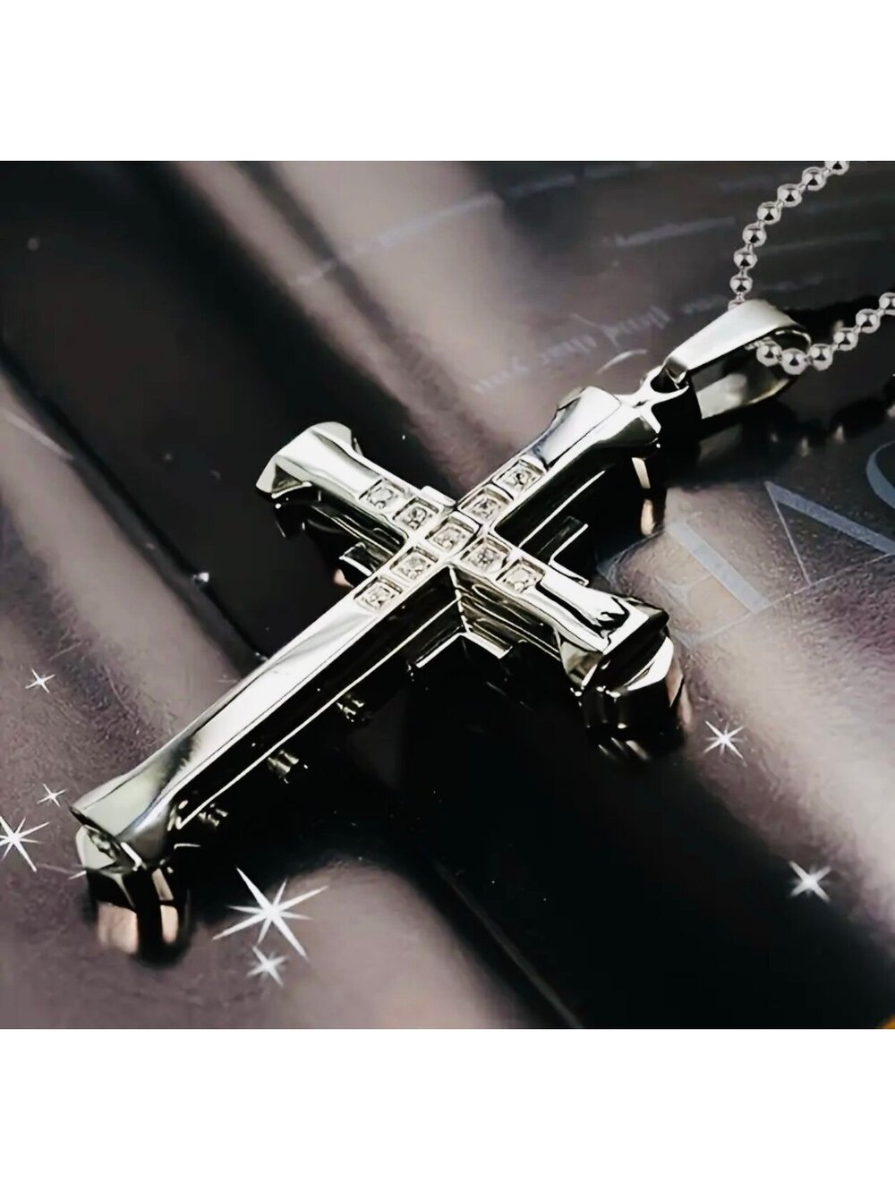 New - Unique - Beautifully Designed Silver Cross Necklace